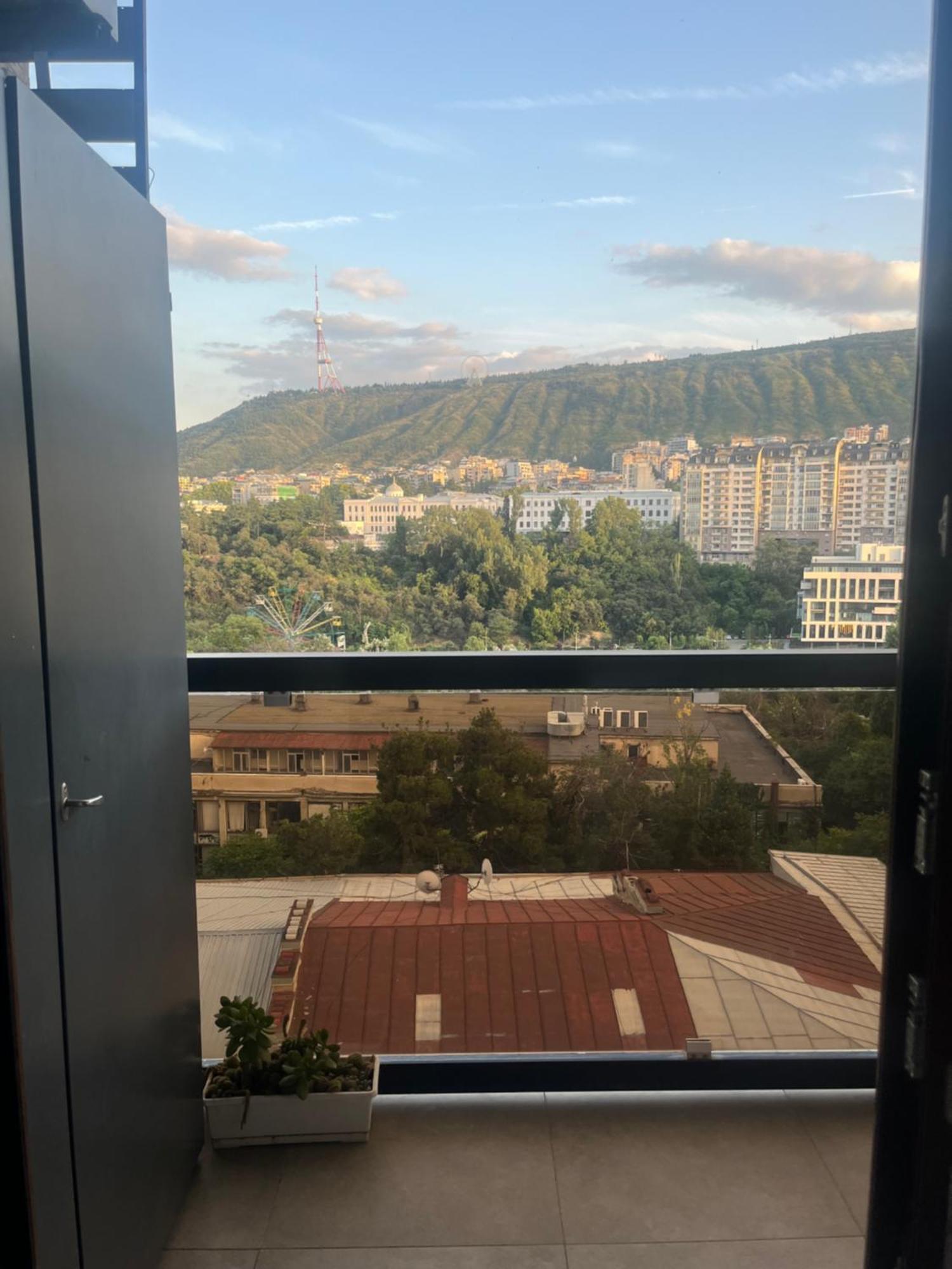 Apartamento Panorama Khiliani Tiflis Exterior foto