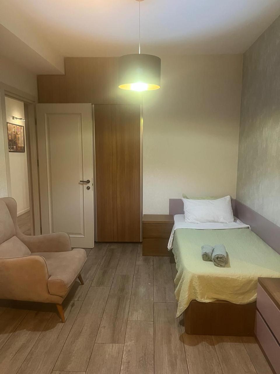 Apartamento Panorama Khiliani Tiflis Exterior foto