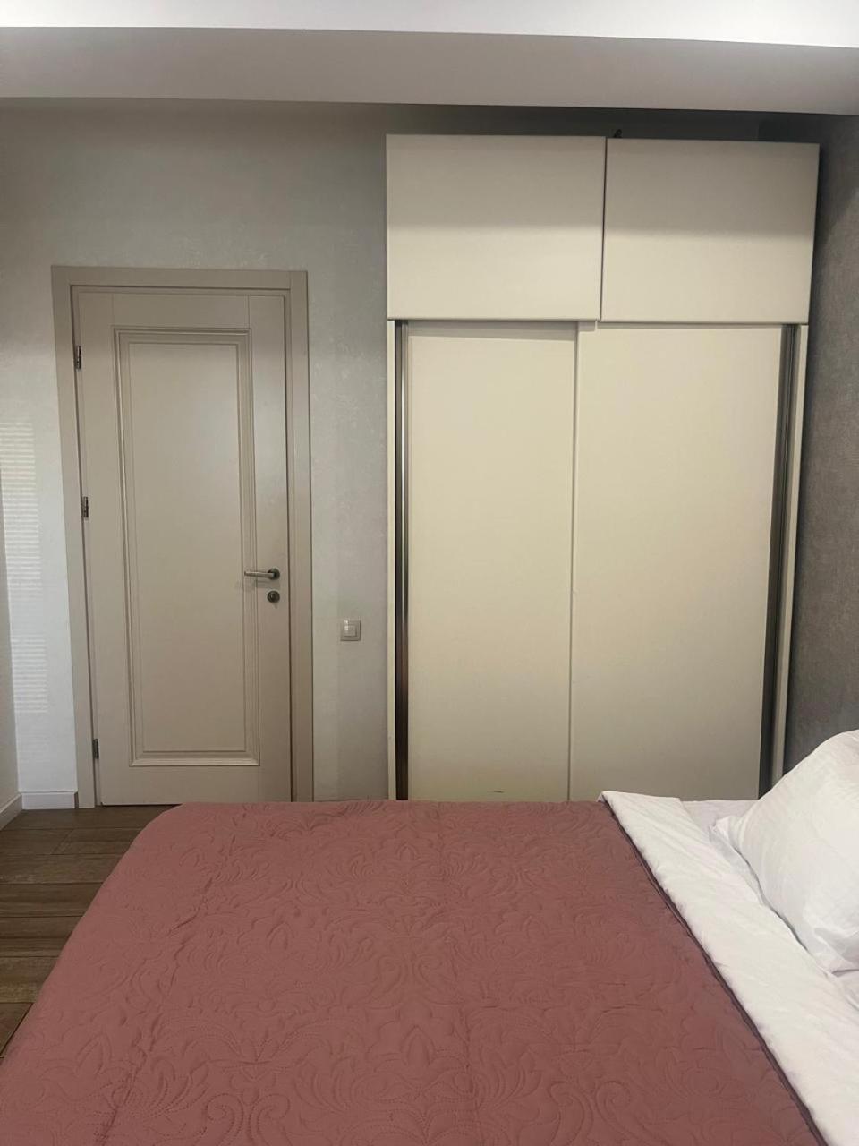 Apartamento Panorama Khiliani Tiflis Exterior foto