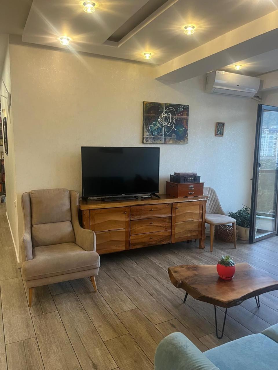 Apartamento Panorama Khiliani Tiflis Exterior foto