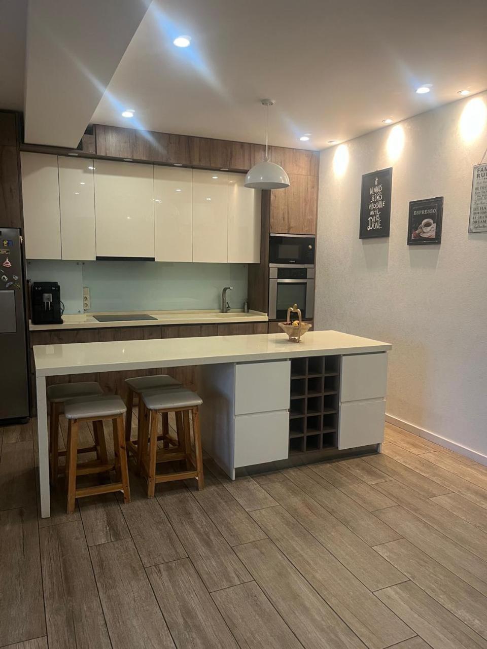 Apartamento Panorama Khiliani Tiflis Exterior foto