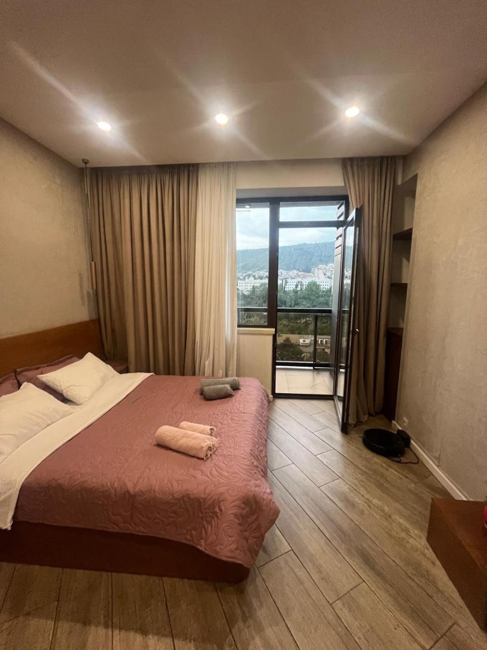 Apartamento Panorama Khiliani Tiflis Exterior foto